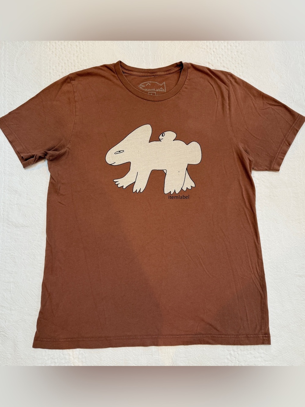 Itemlabel Graphic Tee Shirt Rust Colored Adult Size Large L Short Sleeve